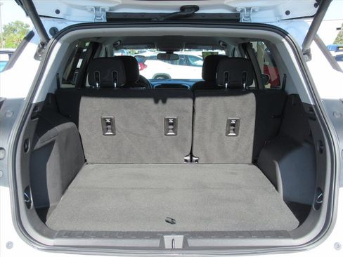 Used 2018 GMC Terrain SLE w/ Driver Convenience Package image 30