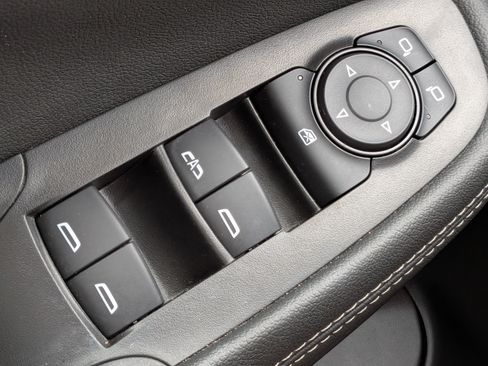 Certified 2023 Buick Encore GX Preferred w/ Cold Weather Comfort Package FWD image 22