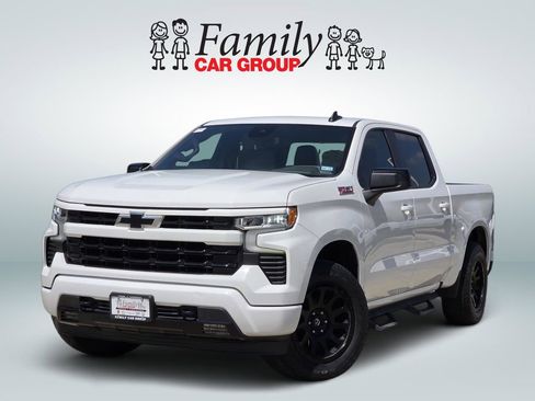 Used 2023 Chevrolet Silverado 1500 RST w/ Z71 Off-Road Package AWD/4WD image 1