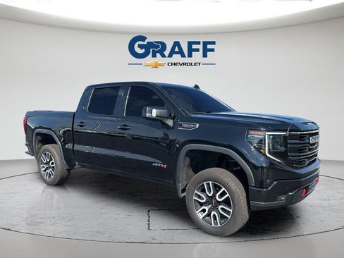 Used 2022 GMC Sierra 1500 AT4 w/ AT4 Premium Package AWD/4WD image 10