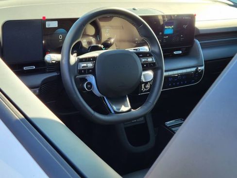New 2026 Hyundai Ioniq 5 SEL image 3