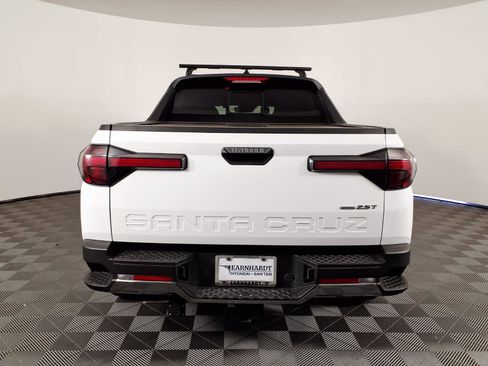 Certified 2022 Hyundai Santa Cruz Limited w/ Cargo Package AWD/4WD image 5