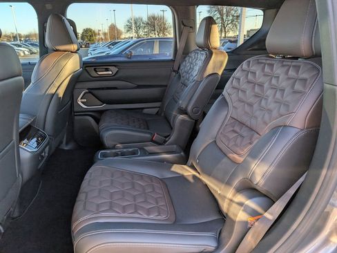 New 2026 Nissan Armada Platinum AWD/4WD image 21