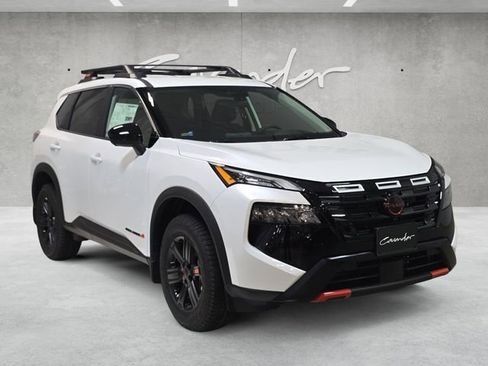 New 2026 Nissan Rogue SV AWD/4WD image 2