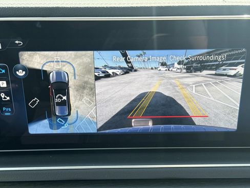 New 2026 Mercedes-Benz GLS 450 4MATIC image 18