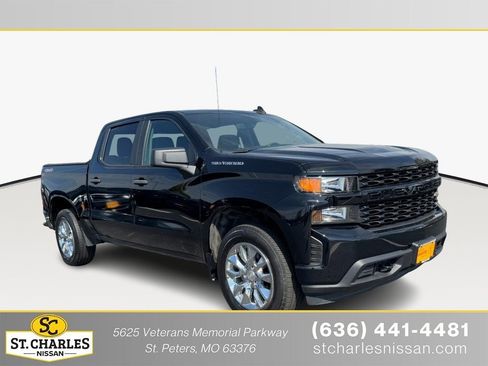 Used 2020 Chevrolet Silverado 1500 Custom w/ Custom Value Package image 1