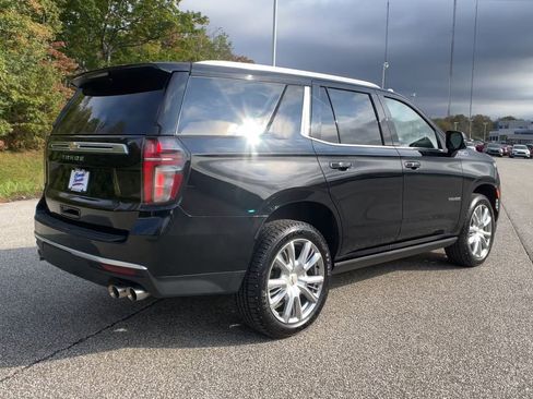 Used 2021 Chevrolet Tahoe High Country w/ Premium Package image 9