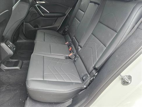 Used 2025 BMW X2 xDrive28i w/ Convenience Package AWD/4WD image 17