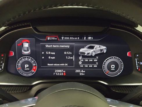 Used 2021 Audi R8 V10 w/ Premium Package image 34