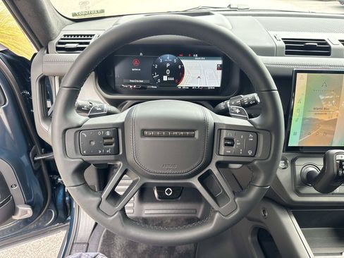 New 2026 Land Rover Defender 110 OCTA AWD/4WD image 28