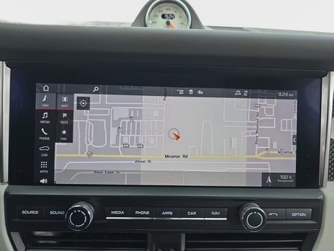 Used 2021 Porsche Macan GTS image 22