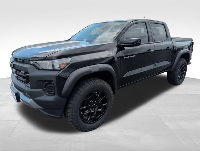 Used 2026 Chevrolet Colorado Trail Boss AWD/4WD image 1