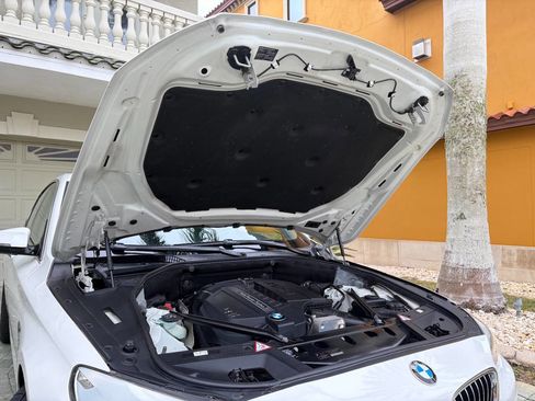 Used 2014 BMW 535i Gran Turismo xDrive w/ Premium Package image 66