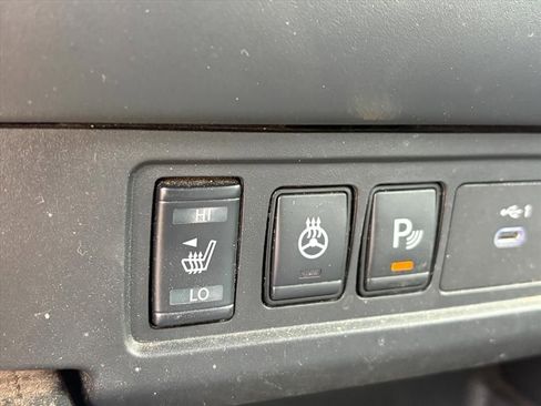 Used 2022 Nissan Frontier Pro-X w/ Pro-X Premium Package image 13