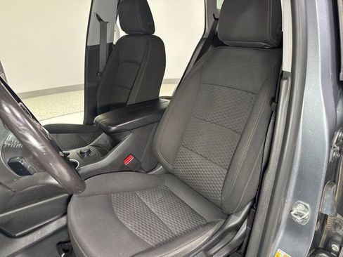 Used 2020 GMC Terrain SLE AWD/4WD image 11