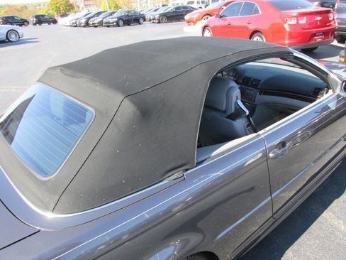 Used 2005 BMW 325Ci Convertible RWD image 31
