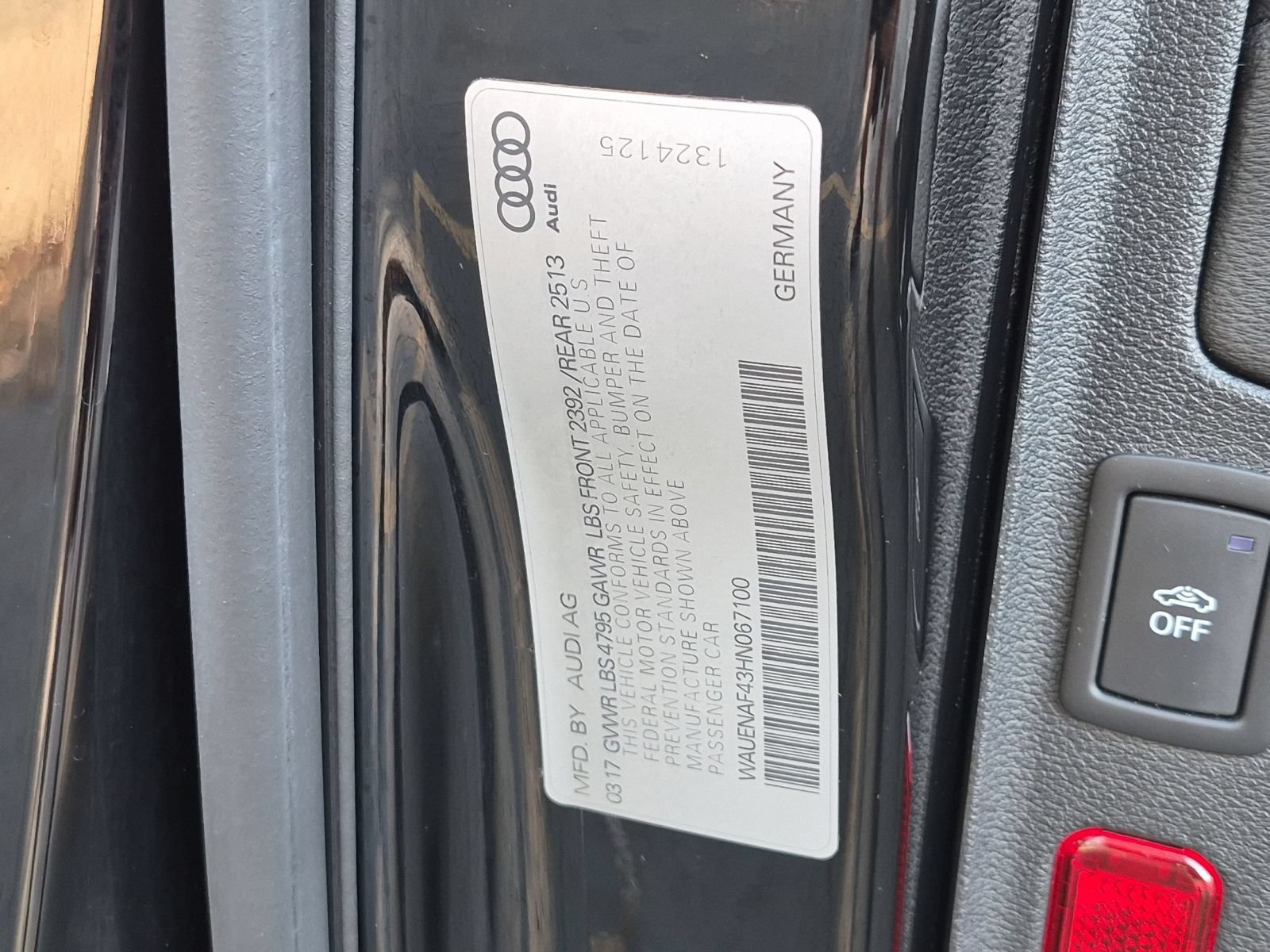 Used 2017 Audi A4 2.0T Premium Plus w/ Premium Plus Package AWD/4WD image 35