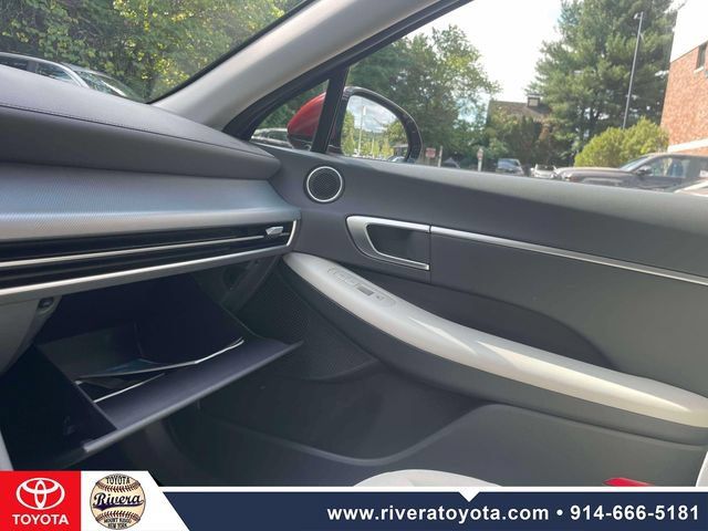 Used 2024 Hyundai Sonata SEL w/ Convenience Package FWD image 35