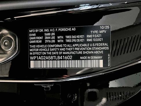 New 2026 Porsche Macan S image 32