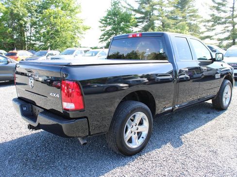 Used 2017 RAM 1500 Express w/ Express Value Package AWD/4WD image 7