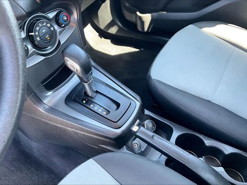Used 2017 Ford Fiesta S image 15