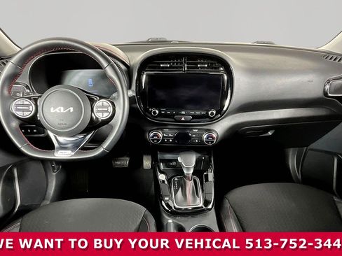 Used 2024 Kia Soul GT-Line FWD image 7