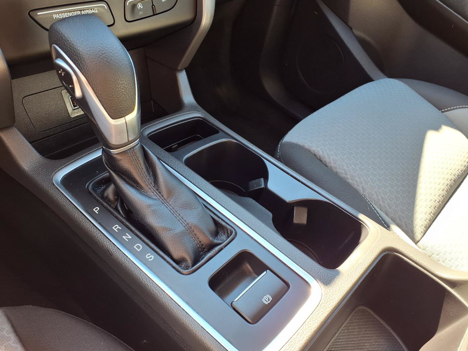 Used 2018 Ford Escape SE FWD image 23