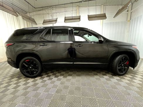 Used 2020 Chevrolet Traverse Premier w/ Redline Edition AWD/4WD image 24