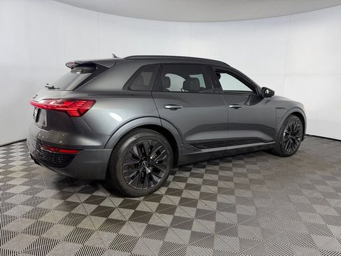Used 2024 Audi Q8 e-tron Prestige AWD/4WD image 8