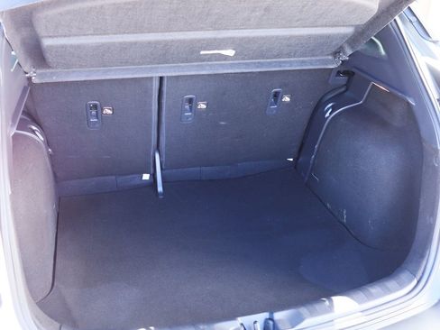 Used 2020 Nissan Kicks SV image 25