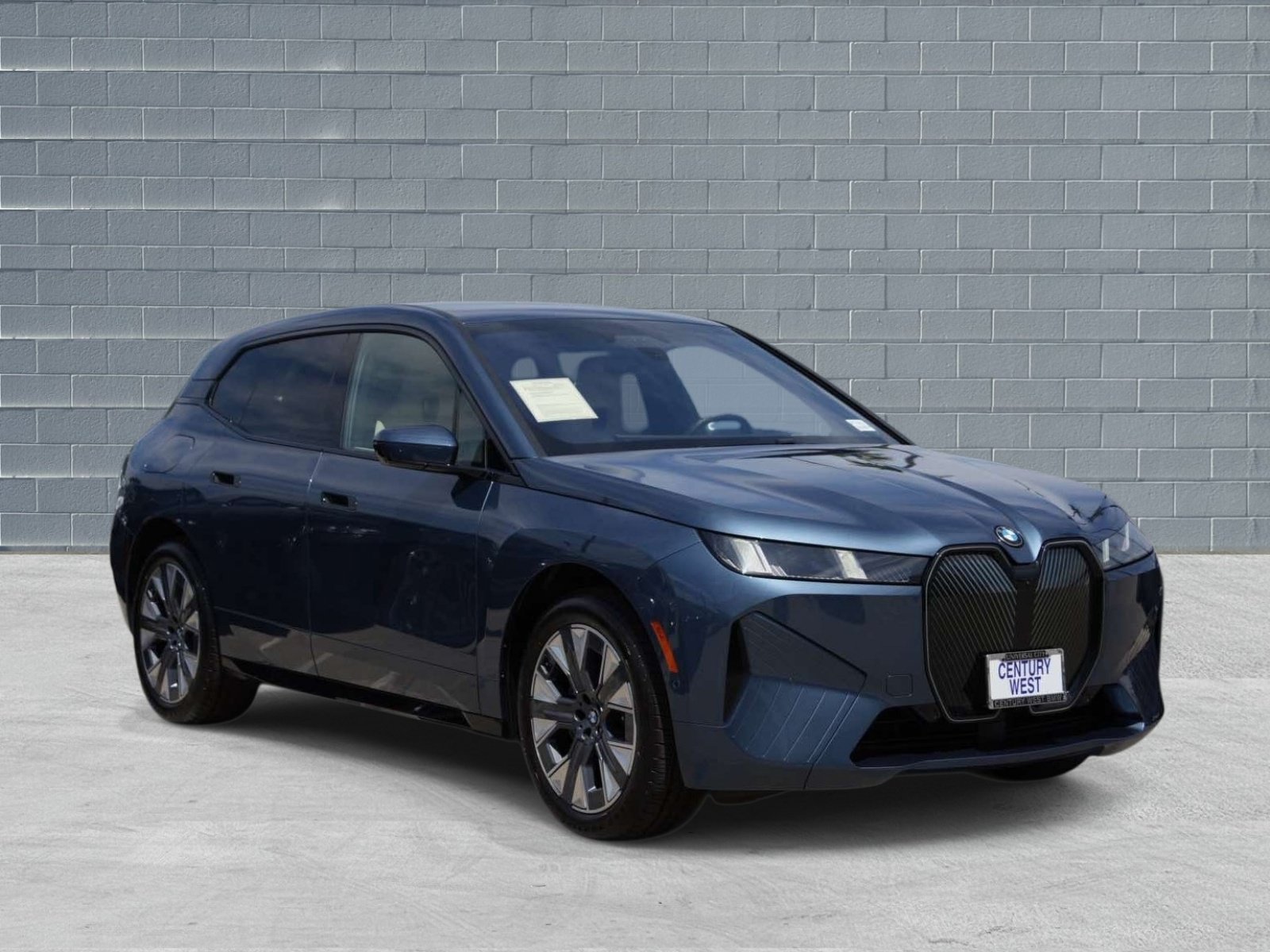 Used 2026 BMW iX xDrive45 AWD/4WD image 1