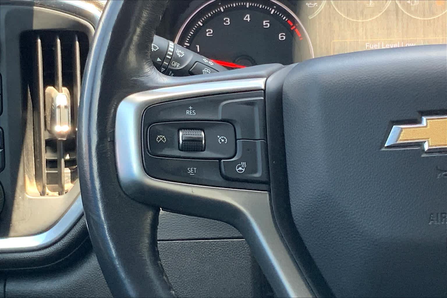 Used 2019 Chevrolet Silverado 1500 LT w/ Texas Edition AWD/4WD image 23