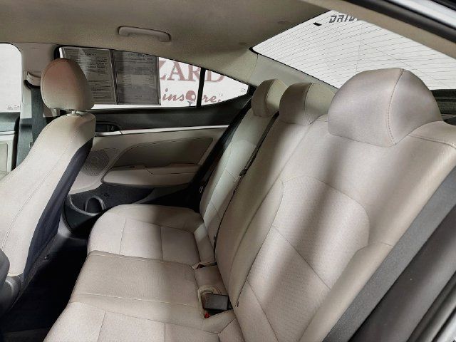 Used 2020 Hyundai Elantra SEL FWD image 25