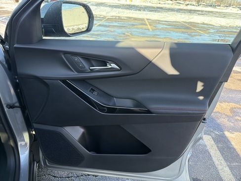 New 2026 Chevrolet Equinox RS w/ Convenience Package III image 32