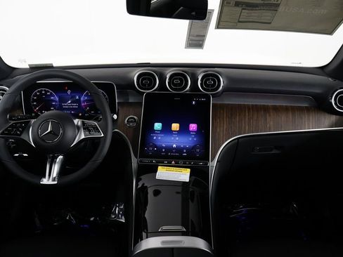 New 2026 Mercedes-Benz GLC 300 image 4