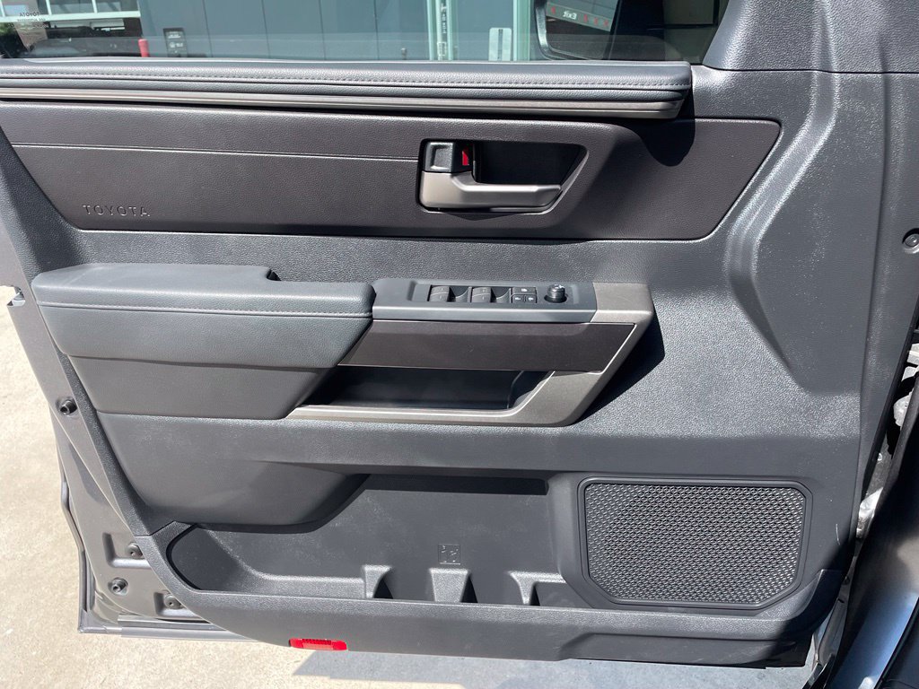 Used 2025 Toyota Tundra SR5 AWD/4WD image 9
