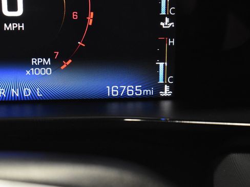 Used 2023 Chevrolet Colorado Z71 w/ Z71 Convenience Package 2 image 23