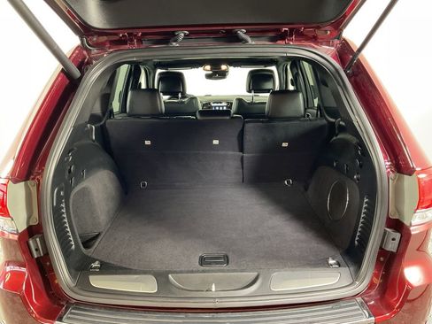 Used 2019 Jeep Grand Cherokee Limited AWD/4WD image 21