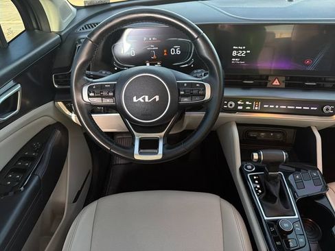 Used 2024 Kia Sportage EX FWD image 14