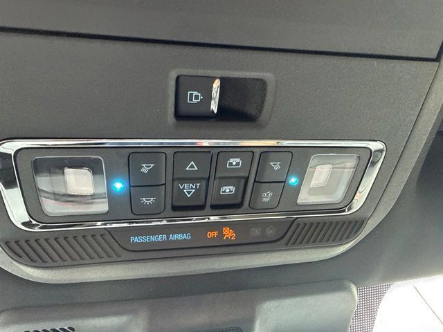 Used 2025 Ford F150 Raptor AWD/4WD image 33