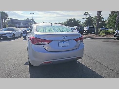 Used 2013 Hyundai Elantra Limited w/ Technology Pkg FWD image 23