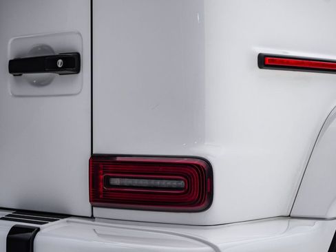 Used 2021 Mercedes-Benz G 550 image 13
