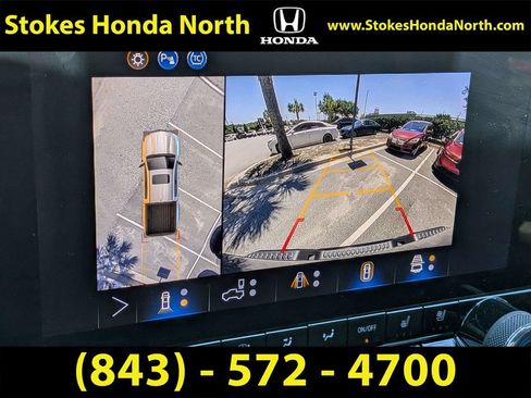 Used 2026 Chevrolet Colorado ZR2 w/ Technology Package AWD/4WD image 24