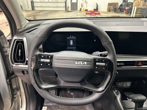 New 2026 Kia Sorento S AWD/4WD image 14
