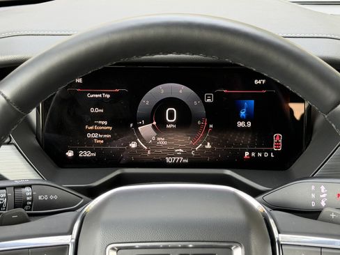 Used 2025 GMC Acadia Elevation image 45