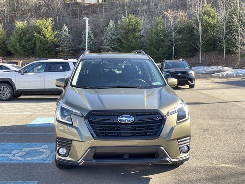 Certified 2022 Subaru Forester Premium image 8