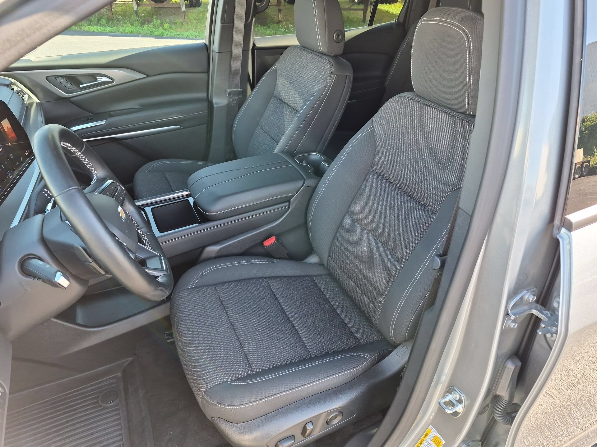 Certified 2026 Chevrolet Traverse LT w/ LPO, Floor Liner Package AWD/4WD image 19