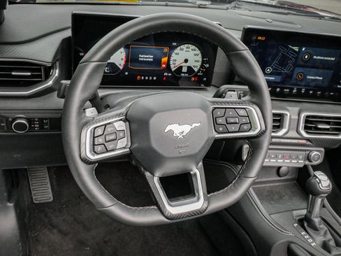 Used 2026 Ford Mustang GT Premium w/ GT Performance Package RWD image 18