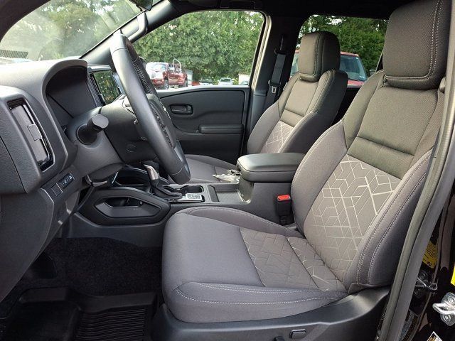 Used 2026 Nissan Frontier SV w/ All-Weather Content Package AWD/4WD image 17