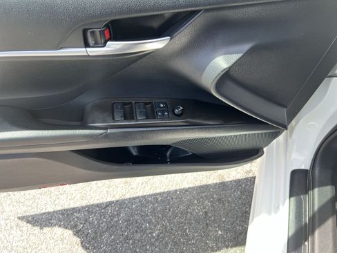 Used 2022 Toyota Camry SE AWD/4WD image 15